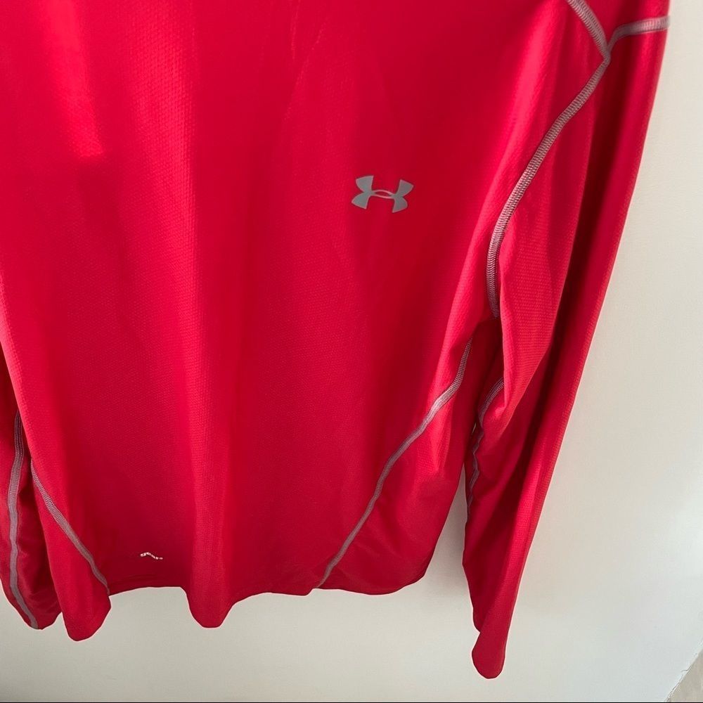 Men’ Under Armour HeatGear Red Long Sleeve fitted shirt Size L - Picture 4 of 6